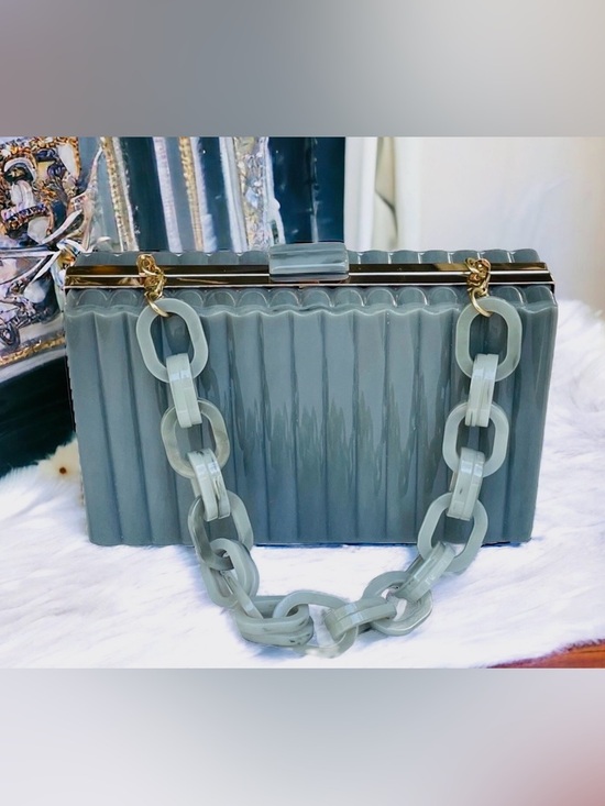 Zara Handbags - ZARA Emerald Acrylic Clutch